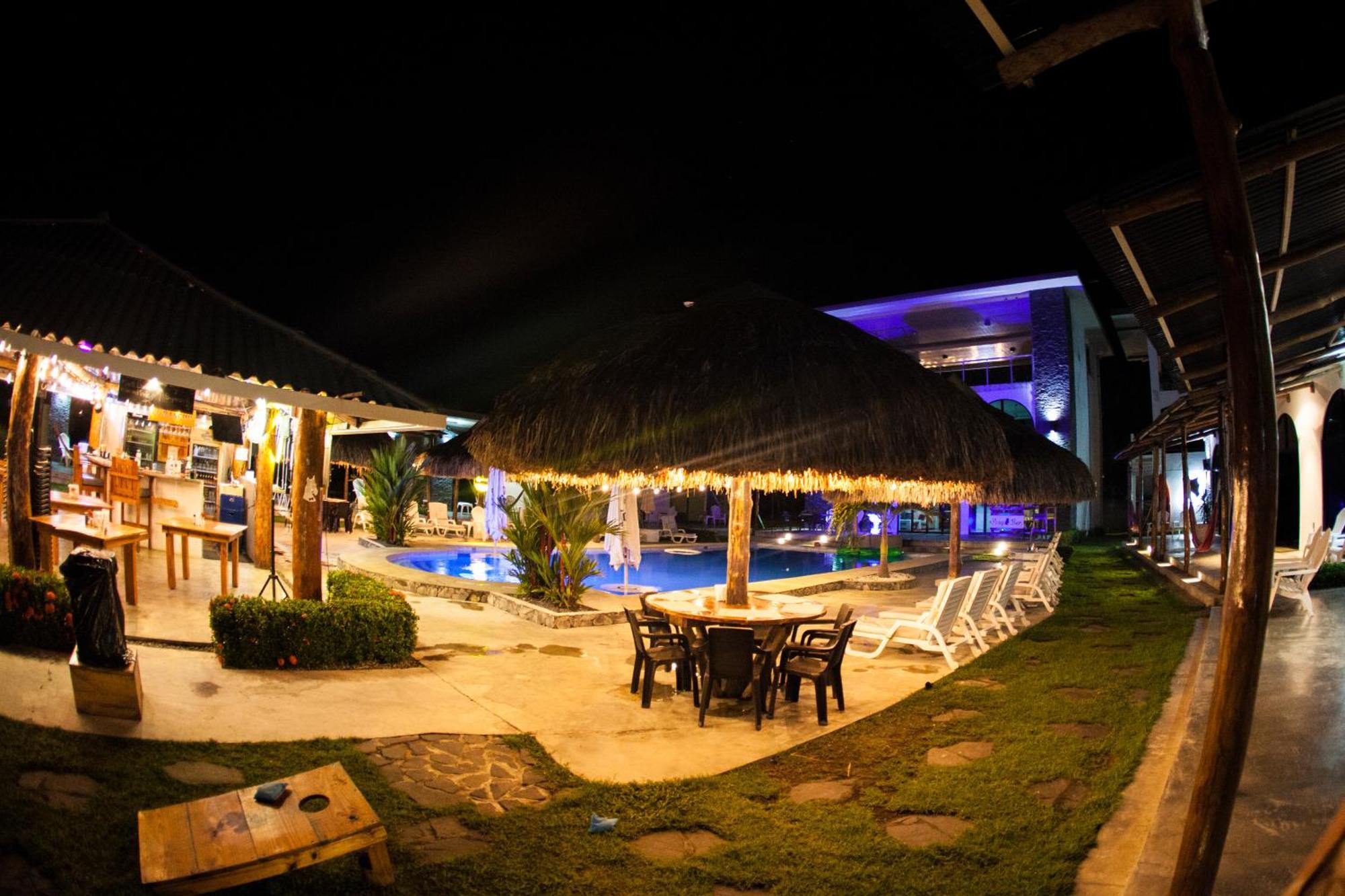 Show Pony Beach Resort And Suites Las Lajas (Chiriqui) Exterior foto